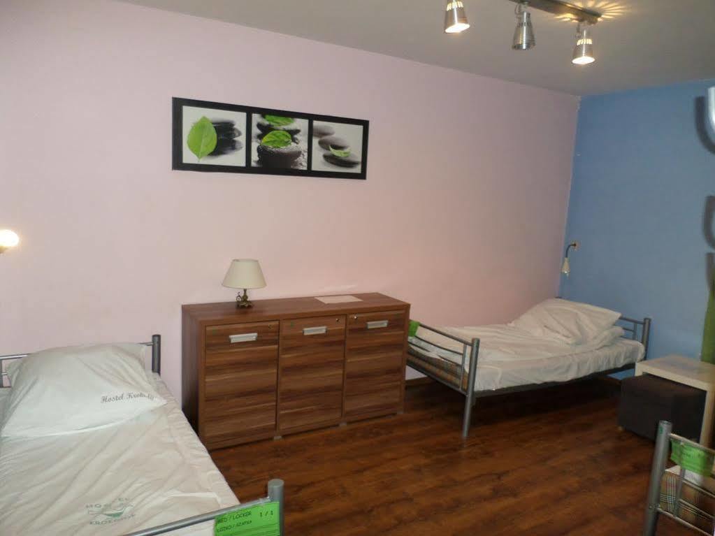 Hostel Krokodyl Warsaw Exterior photo